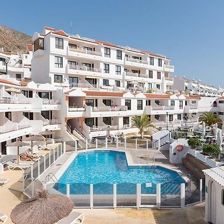 Greatly Located Apartment With Heated Pool, Los Cristianos Лос Кристианос Екстериор снимка