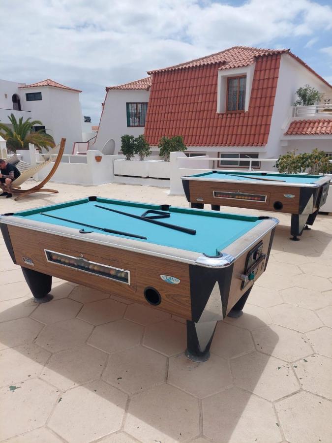 Greatly Located Apartment With Heated Pool, Los Cristianos Лос Кристианос Екстериор снимка